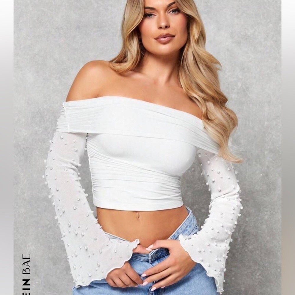 SHEIN BAE Off Shoulder Beaded Pearls Top